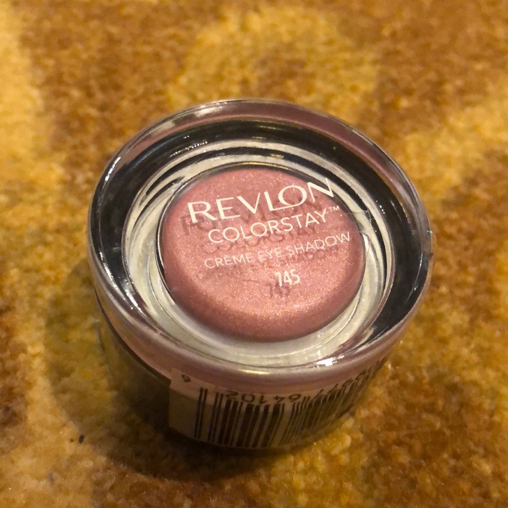 Revlon color stay eyeshadow cream 745